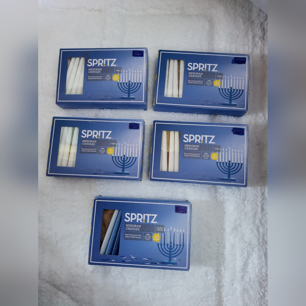NEW Set of 5 Boxes – Spritz Menorah Candles 4 White & 1 Shades Of Blue